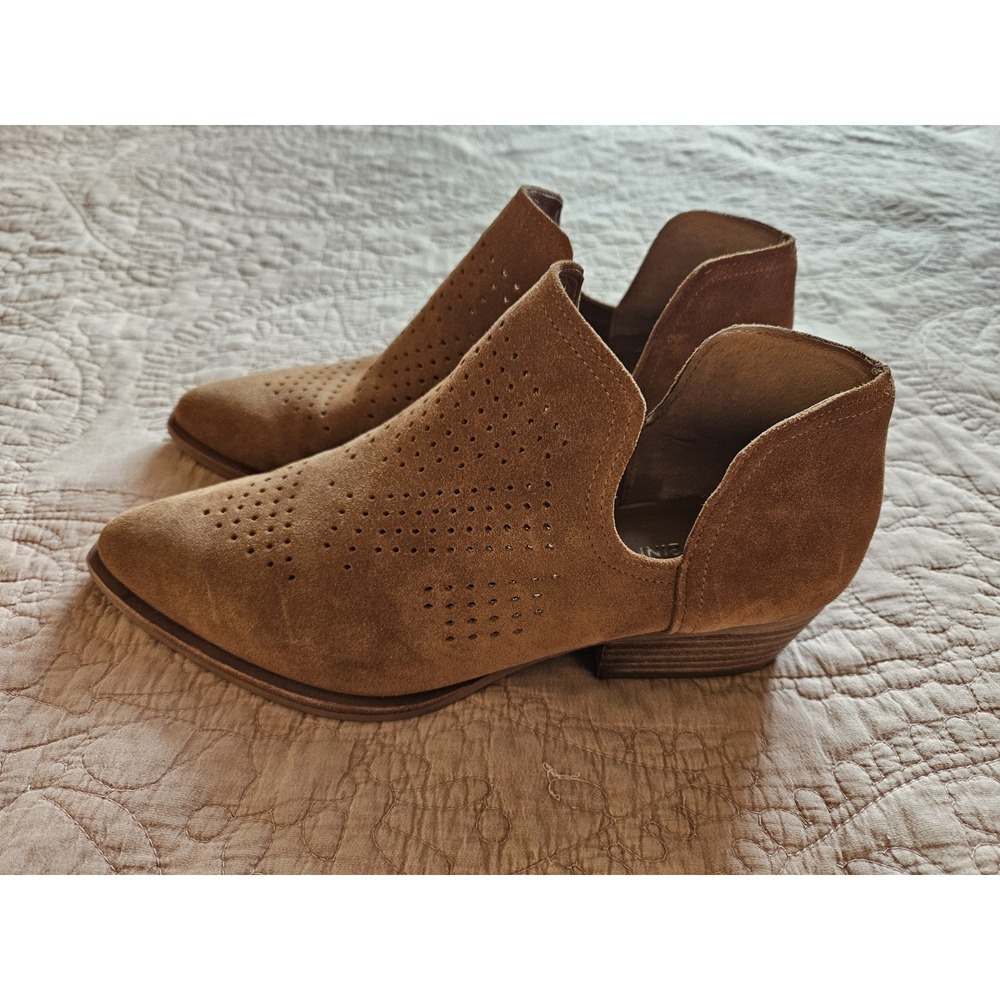 Gianni Bini Women's Brown Leather Suede Ankle Boots, Pointed Toe, EUC, Size 9.5